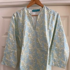 NWOT - Needham Lane Pagoda Toile Print Tunic